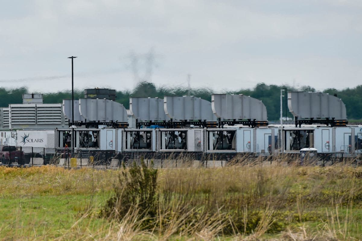 DOJ Probes xAI’s Unpermitted Gas Turbines Over Energy Security Concerns