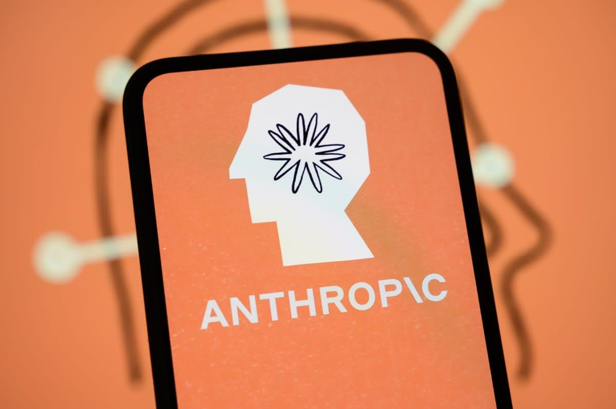 Asian AI Startups Launch Mythos Models Amid Anthropic Export Bans